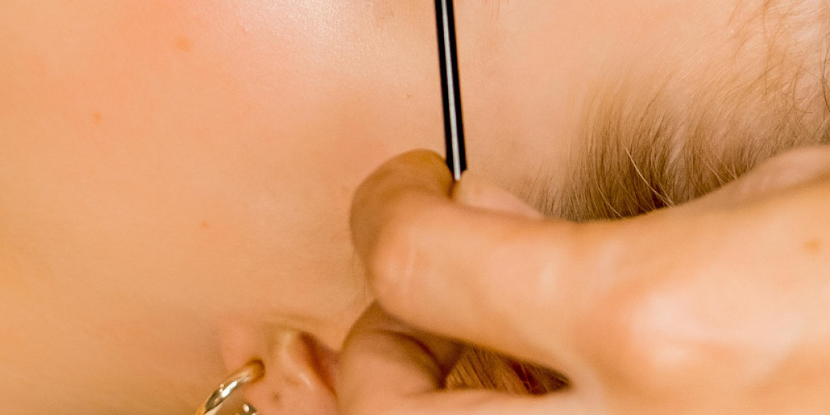 Ultimate Guide to Lash Lift: Everything You Need to Know